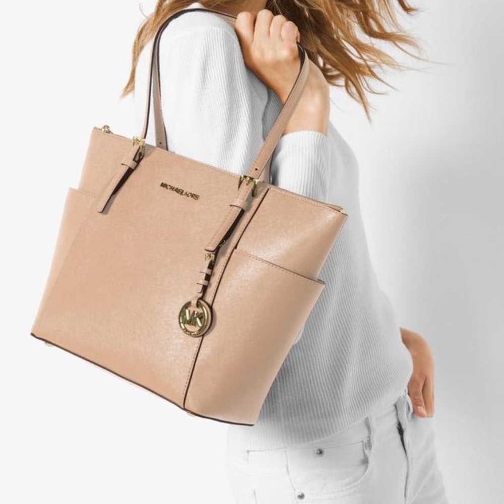 NWOT Michael Kors Jet Set Beige Bag